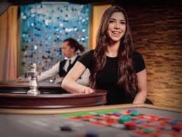 Visual program loyalitas dengan berbagai bonus dan penghargaan di tigoals88